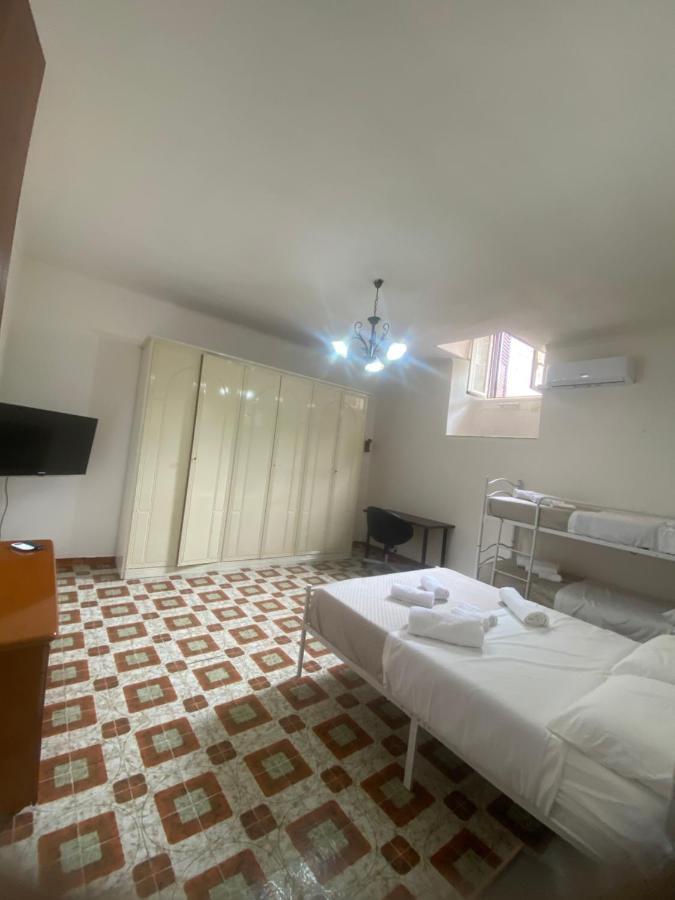 Casa Nonna Rusell Villa Napoli Bagian luar foto